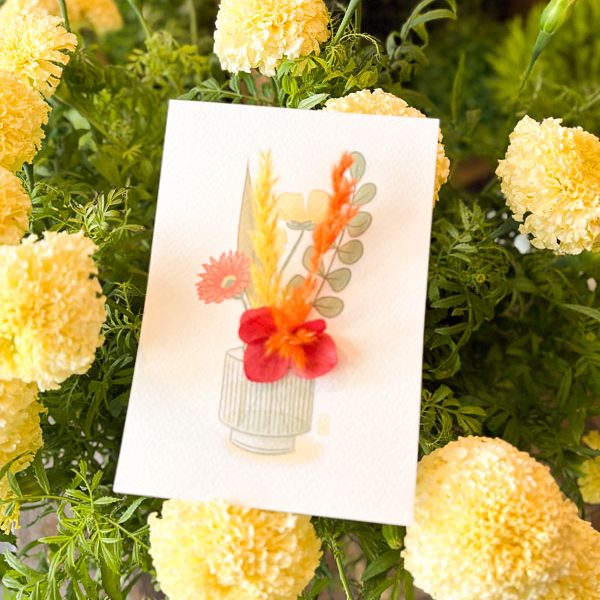 Carte illustrée d’Agapanthe avec bouquet de fleurs séchées, nouvelle composition