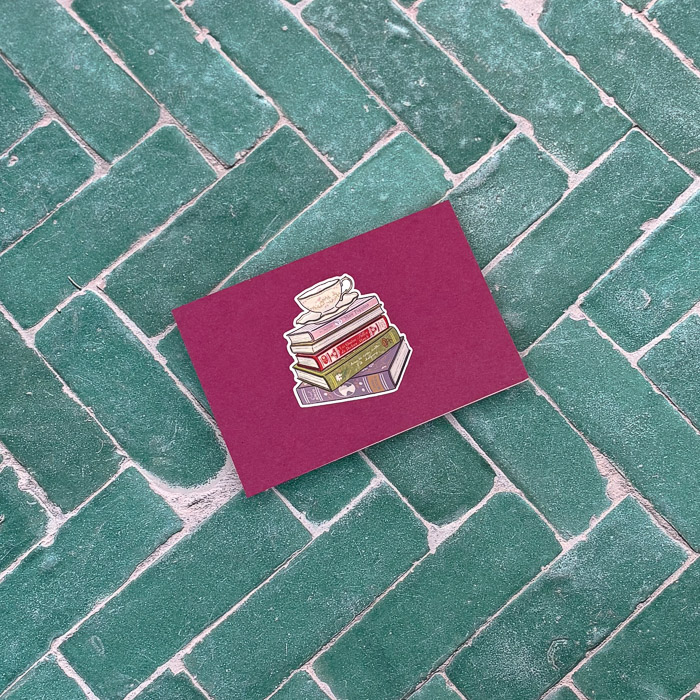 Carnet aquarelle colorés avec petit sticker animal, illustrés par Ceci Rjass, fait à Pornic, Pays de Retz